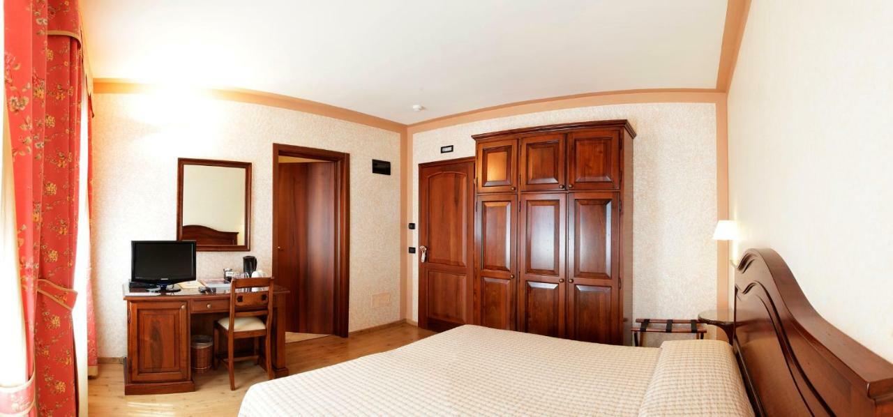 Agriturismo Delizia D'Este Francolino Luaran gambar